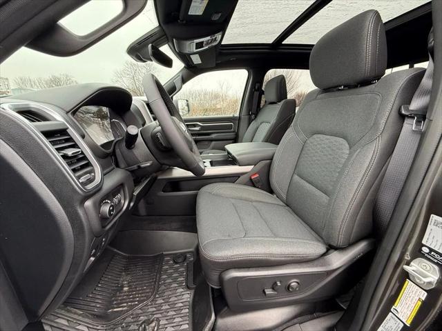 2026 Ram 1500 Big Horn Crew Cab 4x4 5'7" Box