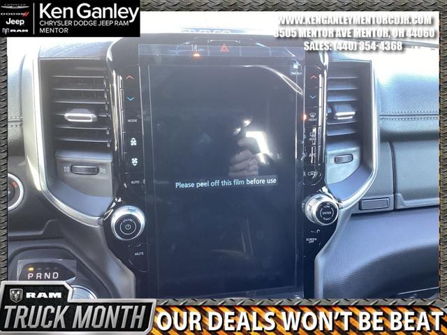 2026 Ram 1500 Laramie Crew Cab 4x4 5'7" Box