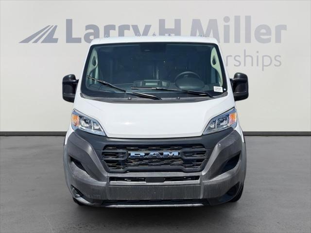 2026 Ram ProMaster Cargo Van Tradesman Low Roof 136" WB w/Pass Seat