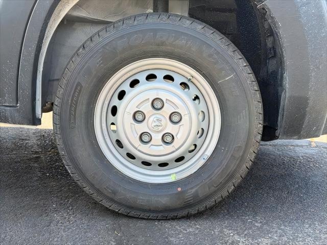 2026 Ram ProMaster Cargo Van Tradesman Low Roof 136" WB w/Pass Seat