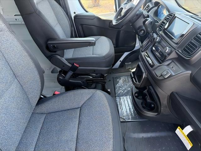 2026 Ram ProMaster Cargo Van Tradesman Low Roof 136" WB w/Pass Seat