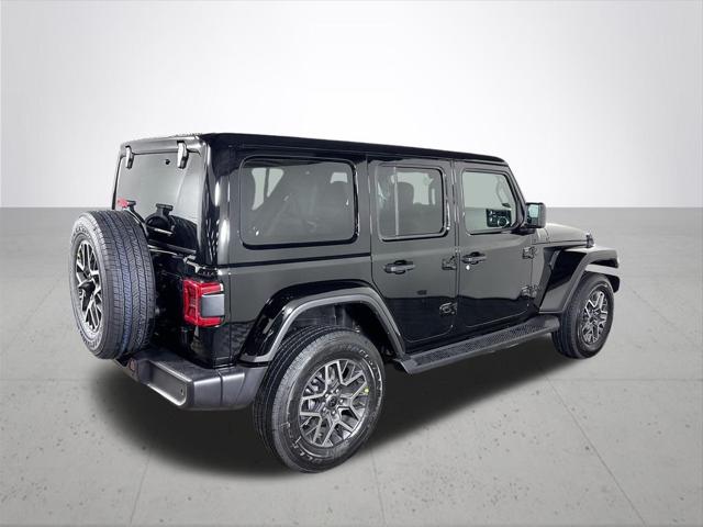 2026 Jeep Wrangler 4-Door Sahara 4x4