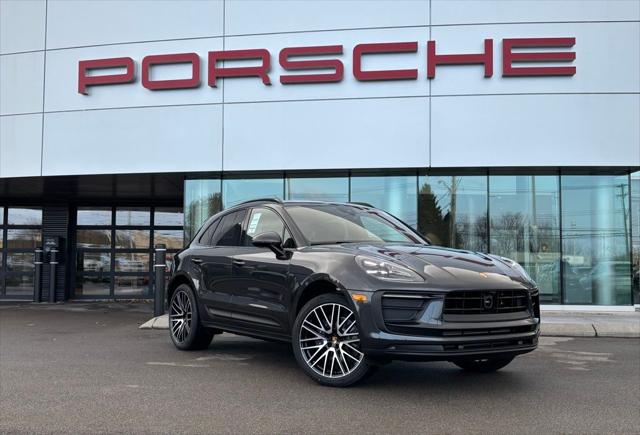 2026 Porsche Macan Base