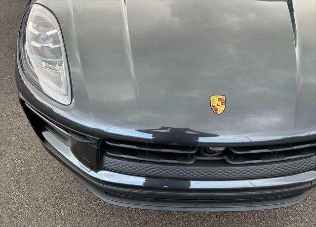 2026 Porsche Macan Base