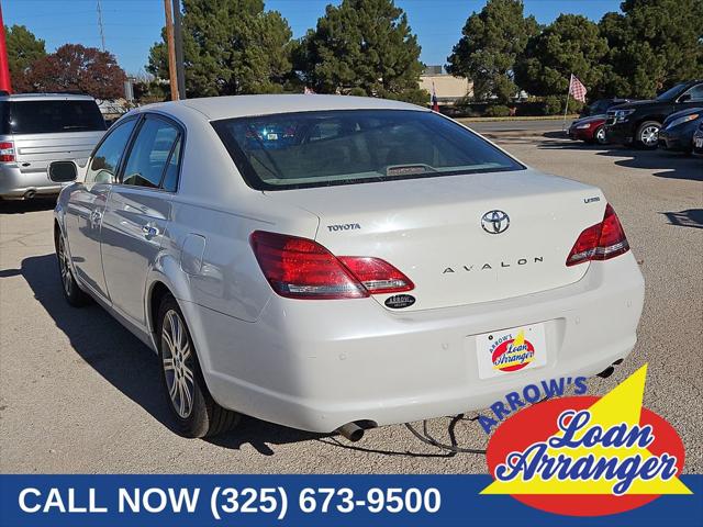 2008 Toyota Avalon Unknown