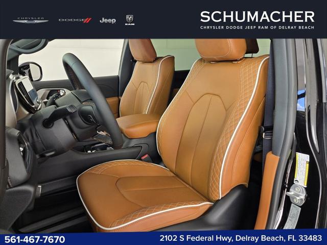 2026 Chrysler Pacifica Pinnacle AWD