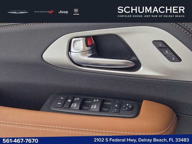 2026 Chrysler Pacifica Pinnacle AWD