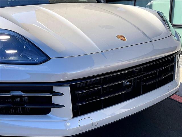 2026 Porsche Cayenne Unknown