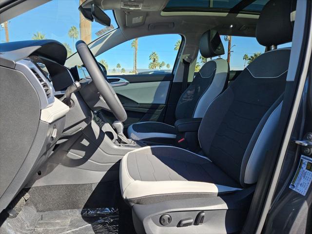 2026 Volkswagen Taos SE