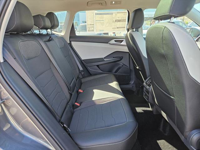 2026 Volkswagen Taos SE