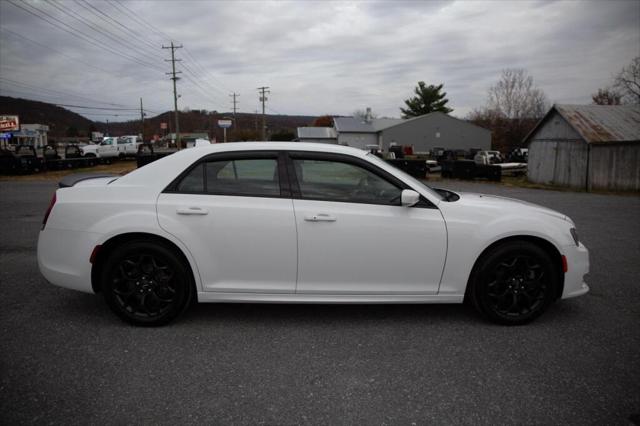 2023 Chrysler 300 Touring L 2023 Chrysler 300 Touring L