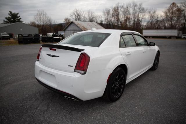 2023 Chrysler 300 Touring L 2023 Chrysler 300 Touring L