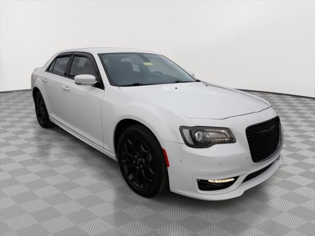 2023 Chrysler 300 Touring L