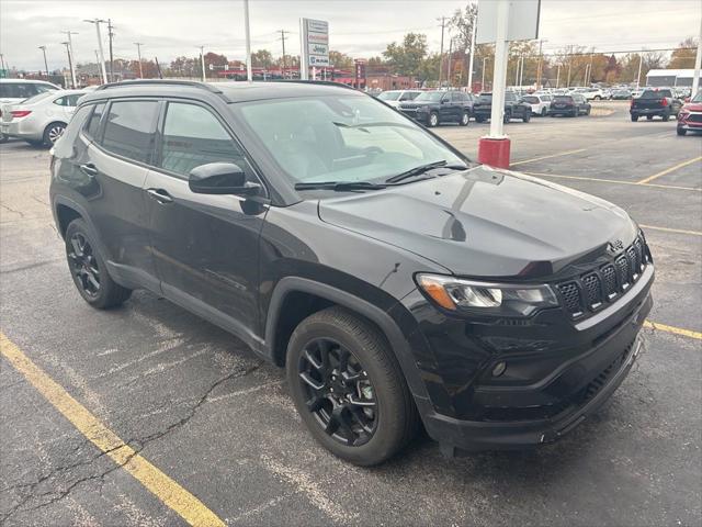 2023 Jeep Compass Altitude 4x4 2023 Jeep Compass Altitude 4x4