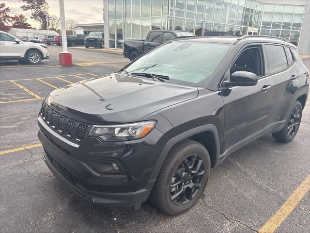 2023 Jeep Compass Altitude 4x4 2023 Jeep Compass Altitude 4x4