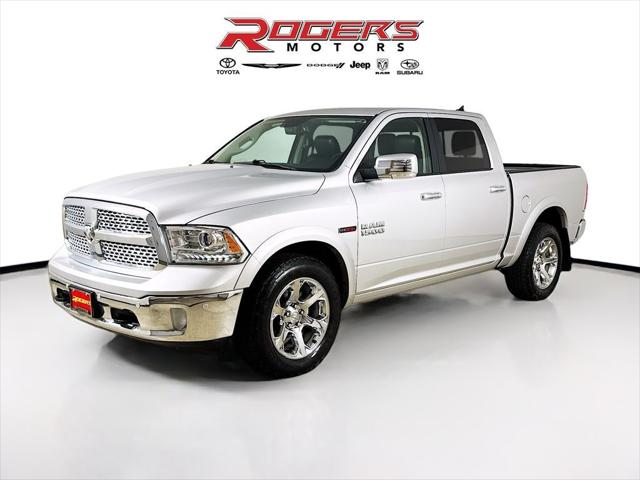 2017 RAM 1500 Laramie Crew Cab 4x4 57 Box