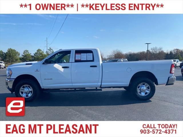 2022 RAM 3500 Tradesman Crew Cab 4x4 8 Box