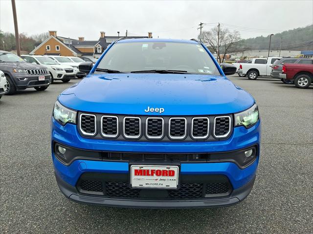 2024 Jeep Compass Latitude 4x4 2024 Jeep Compass Latitude 4x4