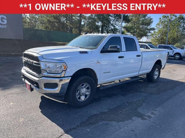 2022 RAM 3500 Tradesman Crew Cab 4x4 8 Box 2022 RAM 3500 Tradesman Crew Cab 4x4 8 Box