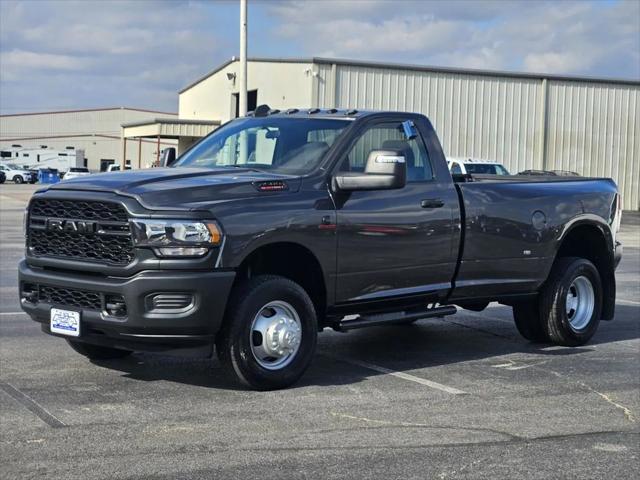 2024 RAM 3500 Tradesman Regular Cab 4x4 8 Box