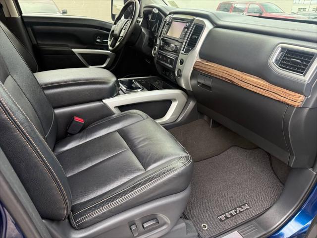 2018 Nissan TITAN SL