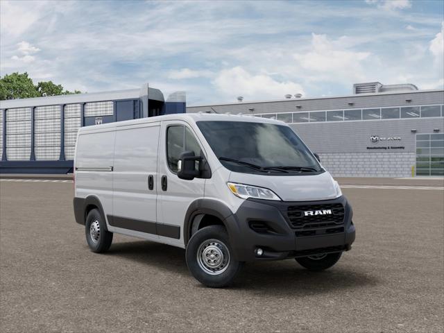 2025 Ram ProMaster 2500 Cargo Van Tradesman Low Roof 136" WB w/Pass Seat