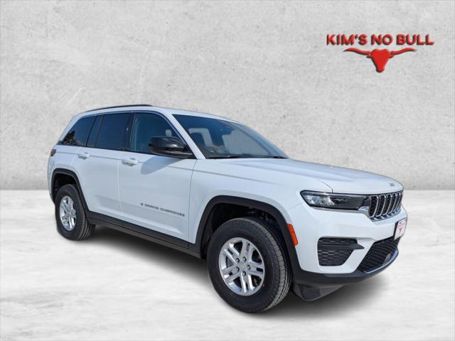 2025 Jeep Grand Cherokee GRAND CHEROKEE LAREDO 4X2 2025 Jeep Grand Cherokee GRAND CHEROKEE LAREDO 4X2