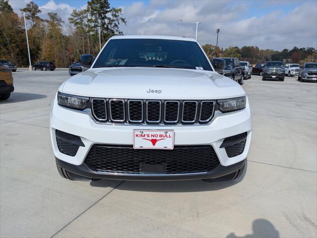 2025 Jeep Grand Cherokee GRAND CHEROKEE LAREDO 4X2 2025 Jeep Grand Cherokee GRAND CHEROKEE LAREDO 4X2