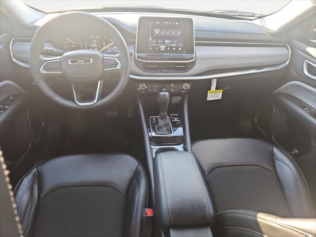 2022 Jeep Compass Latitude FWD