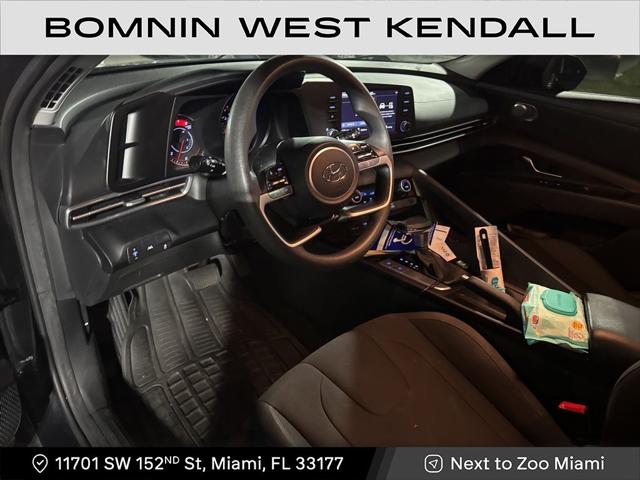 2023 Hyundai Elantra SEL 2023 Hyundai Elantra SEL