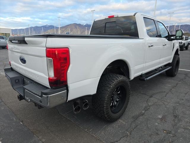 2017 Ford F-350 LARIAT