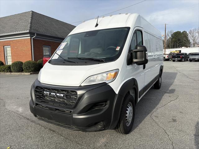 2025 RAM ProMaster 2500 Cargo Van Tradesman High Roof 159 WB w/Pass Seat