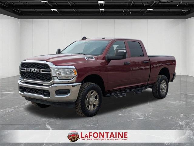 2024 RAM 2500 Tradesman Crew Cab 4x4 64 Box