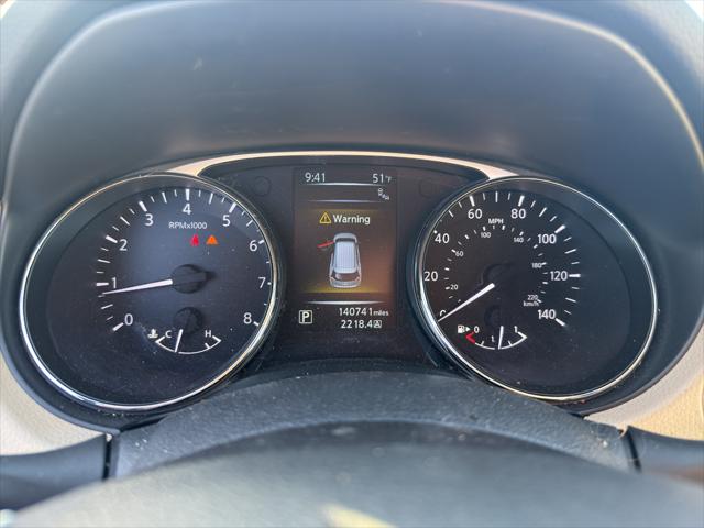 2016 Nissan Rogue SV 2016 Nissan Rogue SV