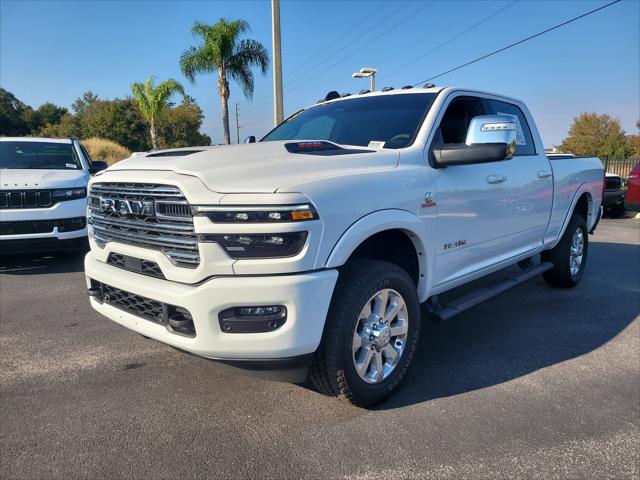 2025 RAM 3500 Laramie Crew Cab 4x4 64 Box