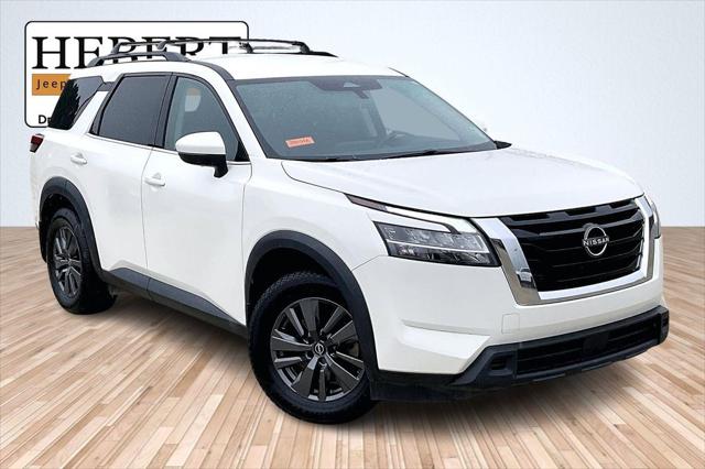 2022 Nissan Pathfinder SV 2WD