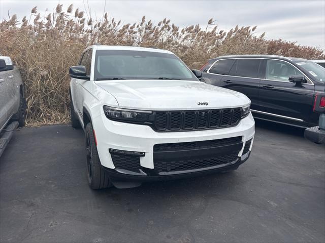 2022 Jeep Grand Cherokee L Limited 4x4 2022 Jeep Grand Cherokee L Limited 4x4