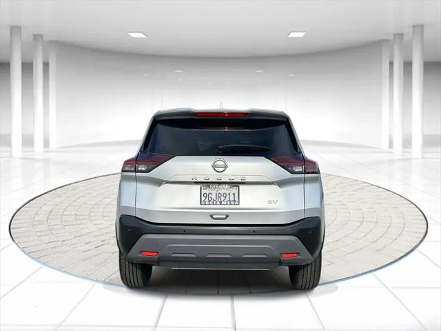 2023 Nissan Rogue SV FWD