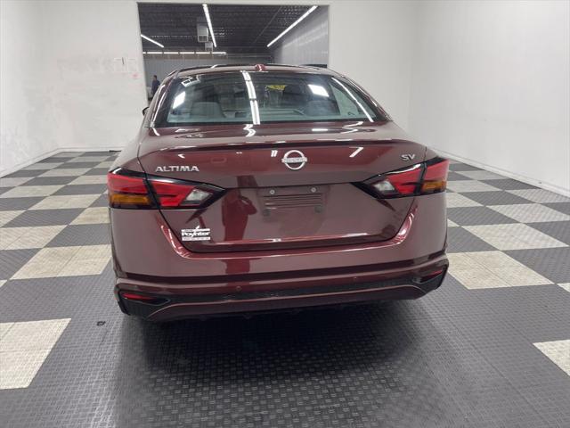 2024 Nissan Altima SV FWD