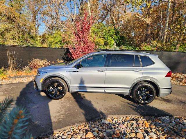 2024 Volkswagen Tiguan 2.0T SE R-Line Black 2024 Volkswagen Tiguan 2.0T SE R-Line Black