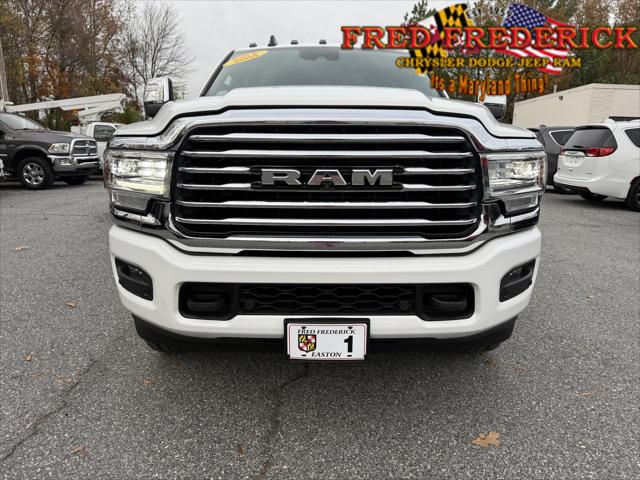 2023 RAM 3500 Limited Longhorn Crew Cab 4x4 8 Box