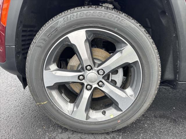 2026 Jeep Grand Cherokee GRAND CHEROKEE LIMITED 4X2 2026 Jeep Grand Cherokee GRAND CHEROKEE LIMITED 4X2