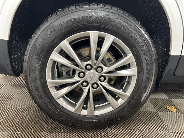 2022 Cadillac XT5 AWD Premium Luxury