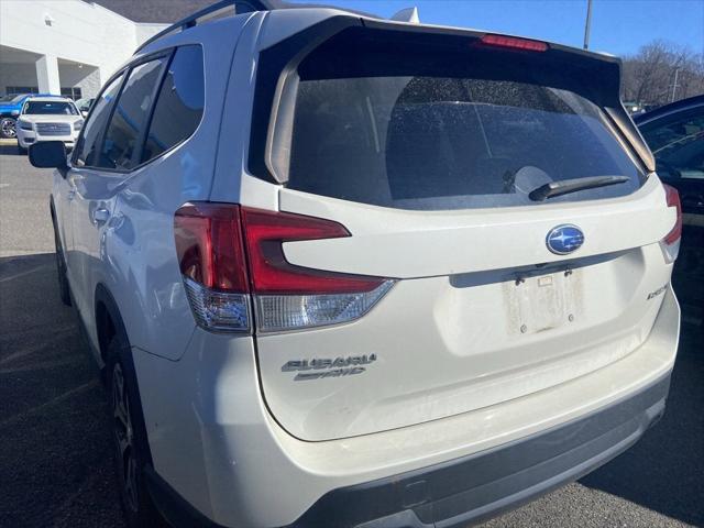 2021 Subaru Forester Premium 2021 Subaru Forester Premium