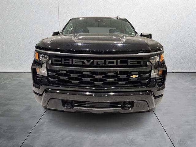 2022 Chevrolet Silverado 1500 2WD Crew Cab Short Bed Custom 2022 Chevrolet Silverado 1500 2WD Crew Cab Short Bed Custom