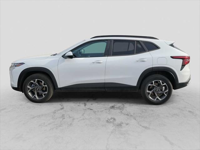 2025 Chevrolet Trax FWD LT