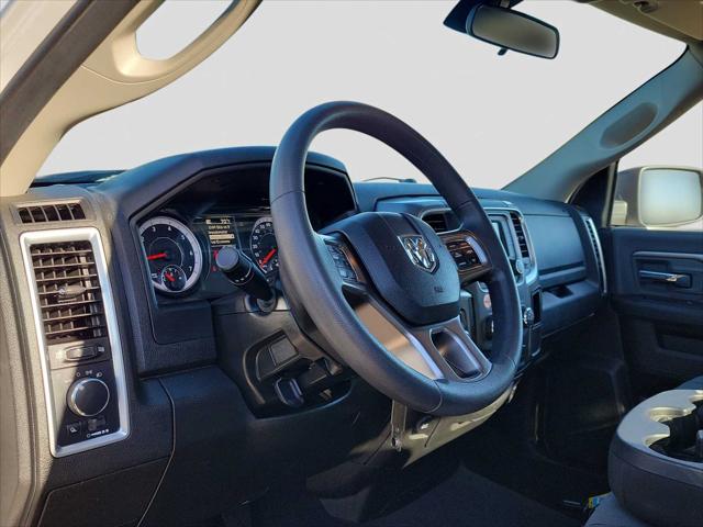 2024 RAM 1500 Classic SLT Quad Cab 4x2 64 Box 2024 RAM 1500 Classic SLT Quad Cab 4x2 64 Box