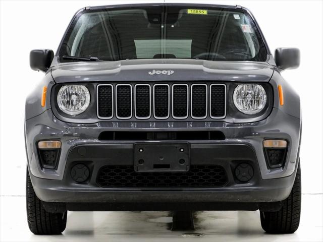 2023 Jeep Renegade Latitude 4x4 2023 Jeep Renegade Latitude 4x4