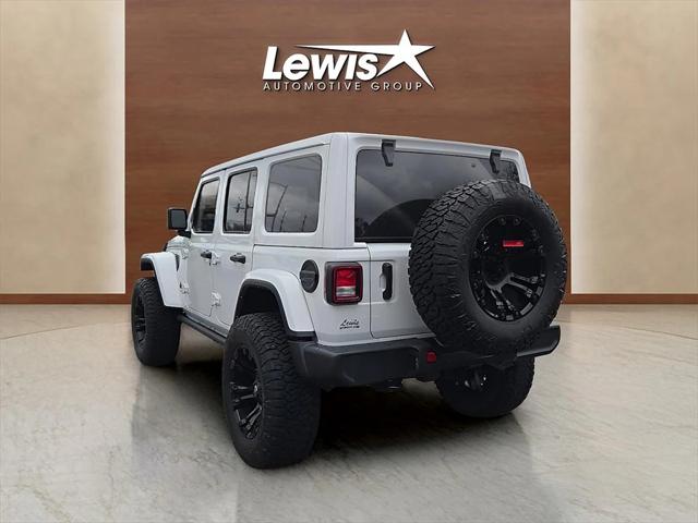 2022 Jeep Wrangler Unlimited Sahara 4x4 2022 Jeep Wrangler Unlimited Sahara 4x4