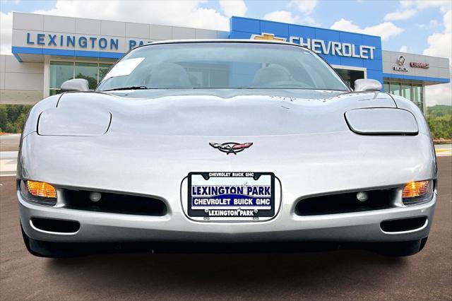 2000 Chevrolet Corvette Base 2000 Chevrolet Corvette Base